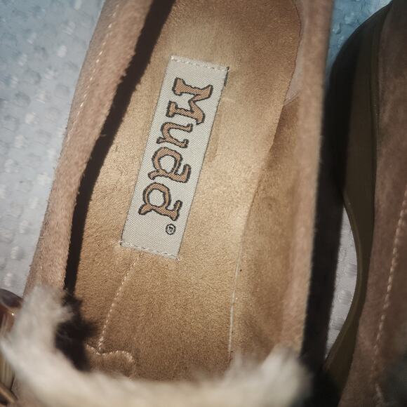 MUDD VINTAGE  EUC WOMENS SZ 9 KIN SUEDE PLATFORM LOAFER SHOES - Picture 3 of 9